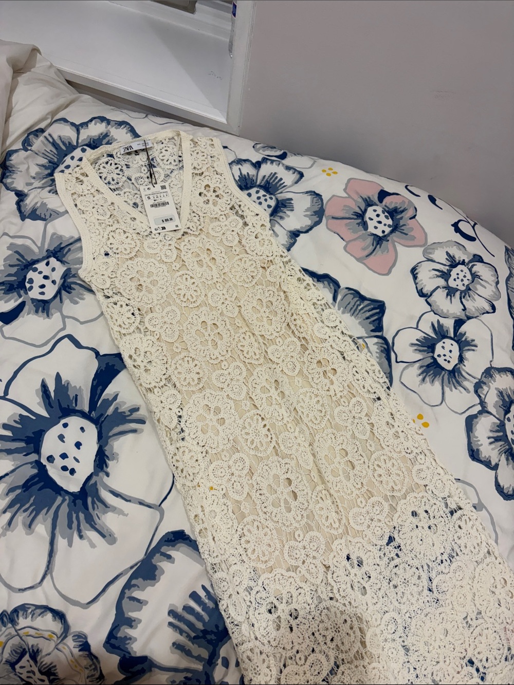 Zara Cream Crochet Lace Sleeveless Maxi Dress